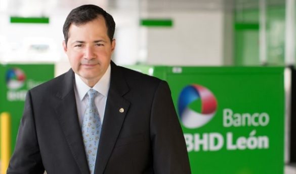 Presidente banco BHD elogia recuperación turismo RD en 2021