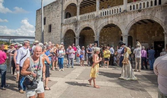 República Dominicana alcanzó cifra récord turistas en noviembre