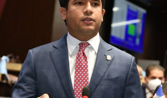 Diputado Omar Fernández impulsa centro de convenciones para expandir turismo de Sto. Dgo.