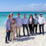 Altos ejecutivos de la cadena hotelera Sandals exploran potencial turístico de Pedernales