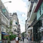 En la calle El Conde: un edificio fue ‘el más bello’ de la ciudad