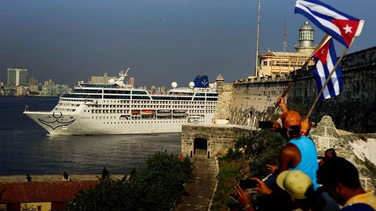 A pesar de la prohibición, las líneas de cruceros estadounidenses contrataron agencias cubanas para brindar 'servicios turísticos' a los pasajeros
