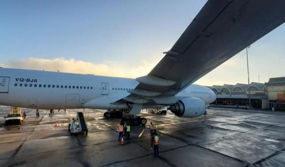 Llegan al país 385 turistas desde Rusia