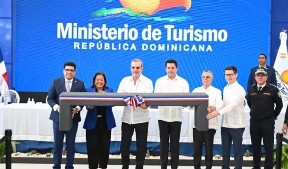 Turismo invertirá 550 millones de pesos para remozar malecón de SDE