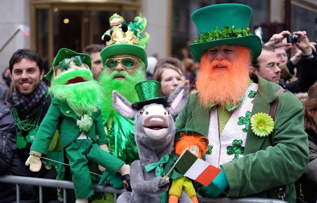 El desfile de San Patricio más grande del mundo vuelve este jueves a la 5ta Avenida de Nueva York tras dos años de pandemia; cierre de buses y accesos al Metro