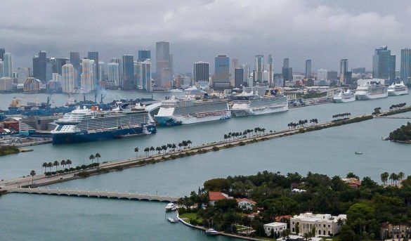 Las líneas de cruceros se comprometen a expandir la tecnología para reducir las emisiones de los barcos