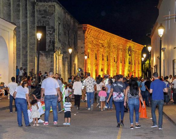 La Feria del Libro dinamizará el turismo literario y cultural en la Ciudad Colonial