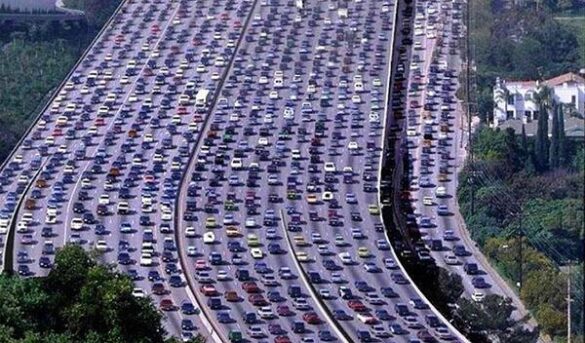 China espera 210 millones de viajes de pasajeros por carretera durante feriado por Día Nacional