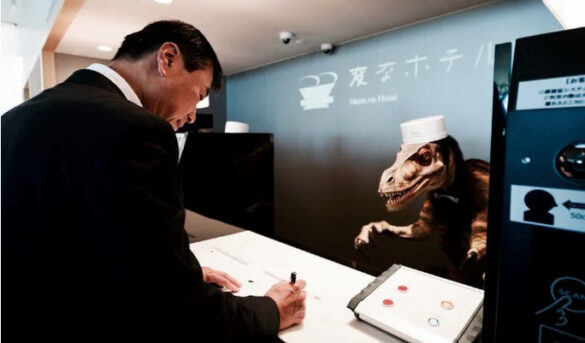 Cómo es hospedarse en un hotel atendido por robots