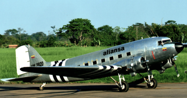 Los aviones que siguen volando tras 80 años