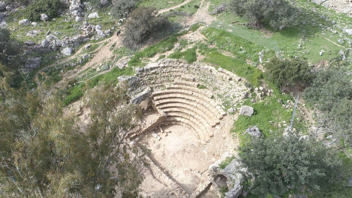 ¿Estadio, teatro o conservatorio? Descubren antiguo edificio romano que desconcierta a arqueólogos