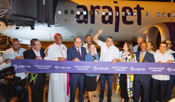 Arajet estrena enlace histórico entre Santo Domingo y Kingston