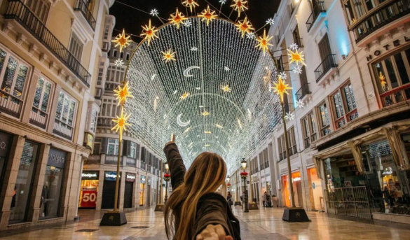 La Navidad da la bienvenida al turismo de luces