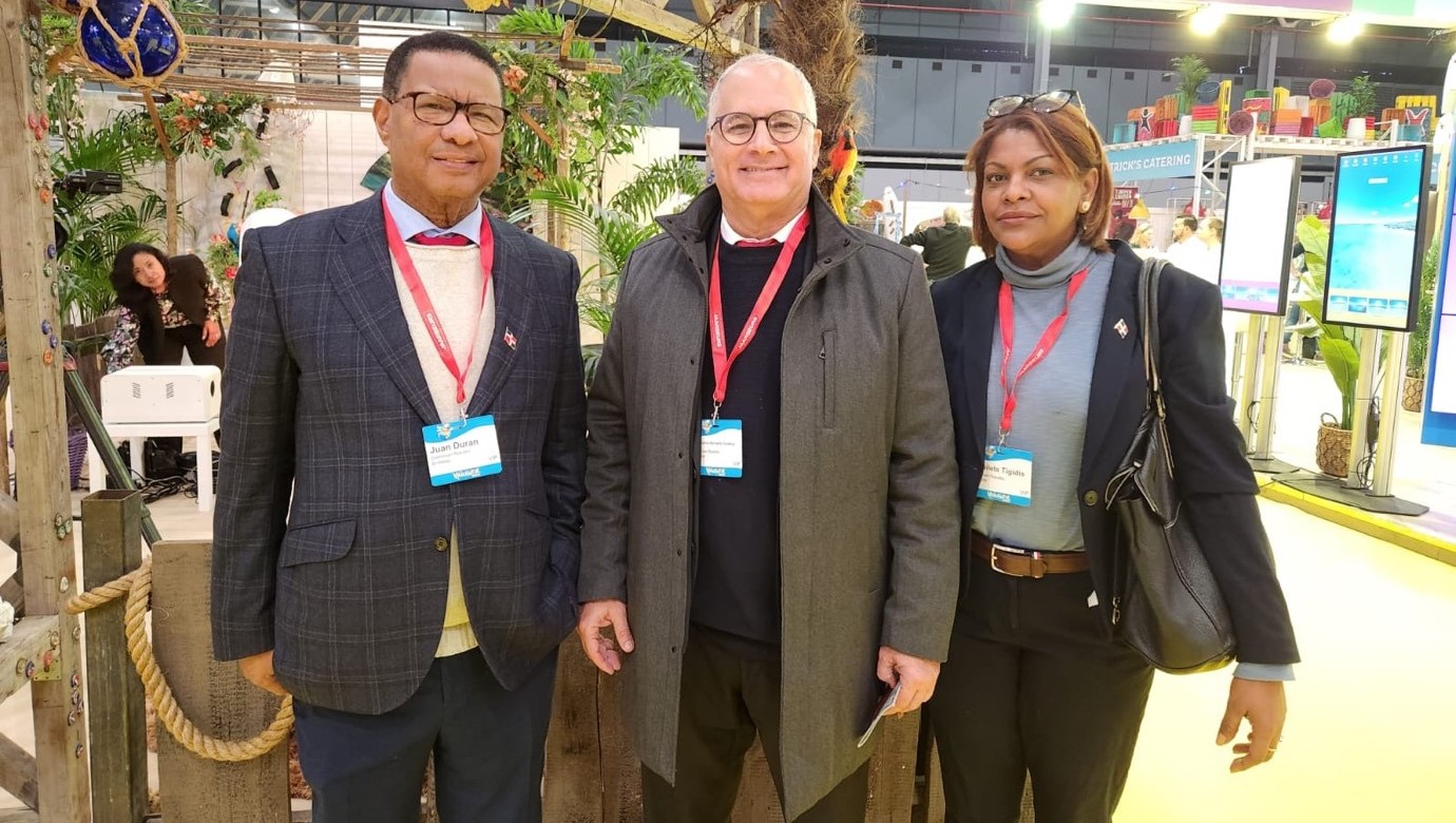 LA HAYA: Embajador RD asiste a inauguración Feria de Turismo