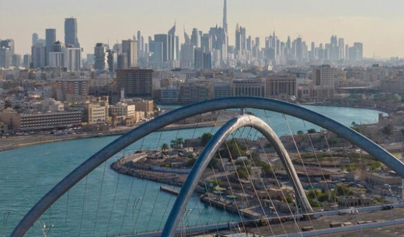 Dubái quita impuestos al alcohol para captar turismo