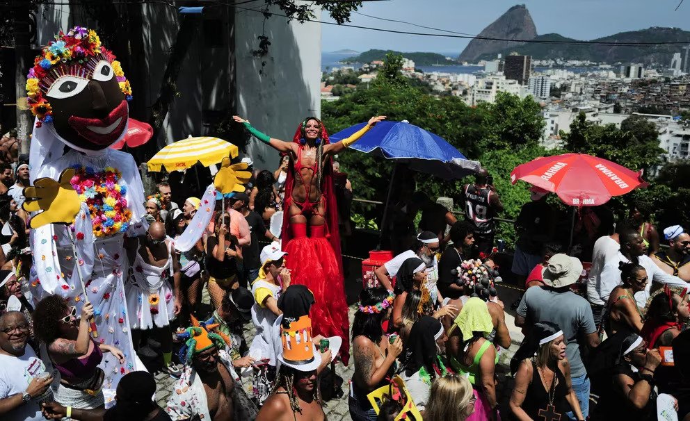Río de Janeiro renace con la vuelta de su histórico carnaval, una atracción cultural global