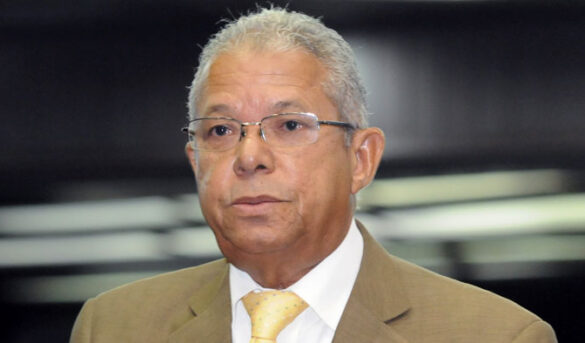 «Gobierno debe iniciar vuelos especiales para promover turismo del Sur»