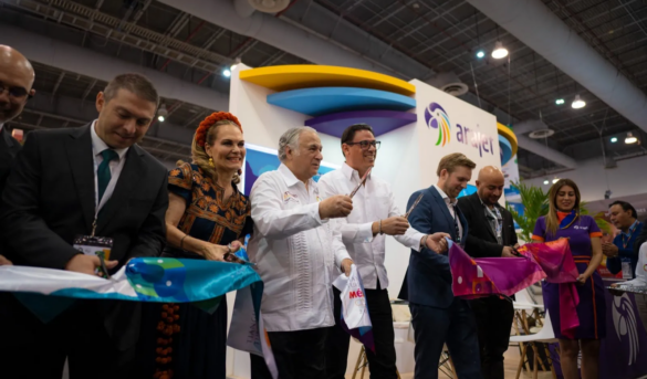 Arajet lanza conexión Ciudad de México-Medellín para hacer de Santo Domingo un Hub de precios bajos