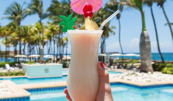 La increíble historia de la invención de la piña colada en un hotel de Puerto Rico