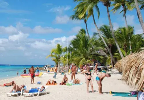 RD atrae más turistas que tres países Sudamérica