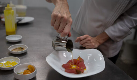 De las playas de Venezuela a restaurantes y mercados: huertos marinos para alimentar a un país en crisis