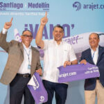 Arajet inició ayer vuelo en la ruta Santiago con Medellín