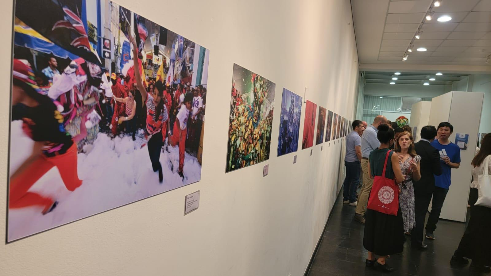 Consulado de RD en Río de Janeiro inaugura exposición fotográfica sobre el carnaval dominicano