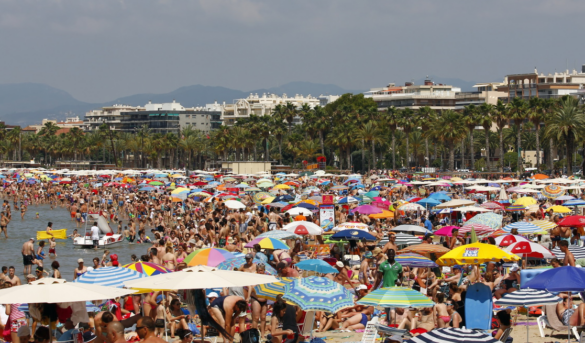 Las vacaciones más caras de la historia: el 'boom' turístico enquista la inflación subyacente
