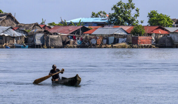 Una comunidad indígena se despide de su isla en el Caribe que será devorada por el mar debido al cambio climático