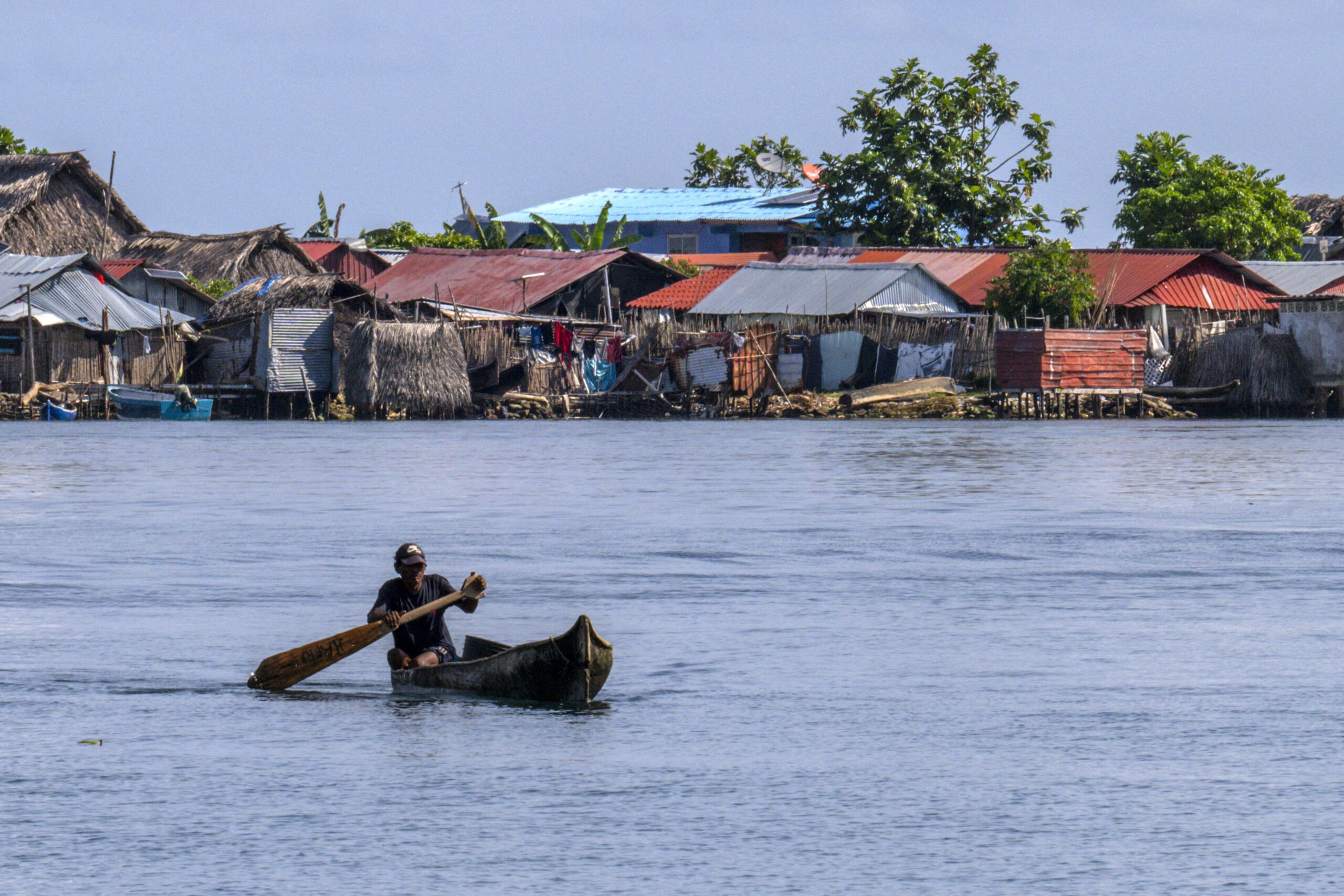 Una comunidad indígena se despide de su isla en el Caribe que será devorada por el mar debido al cambio climático