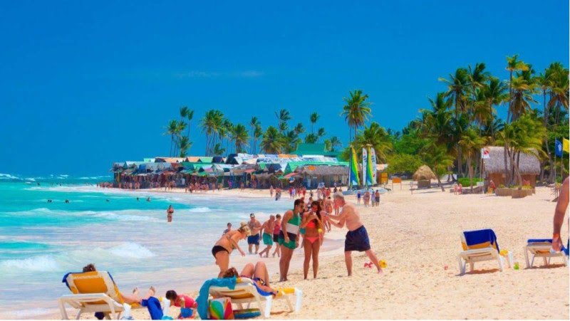 República Dominicana ha recibido más de 7,6 millones de turistas este año