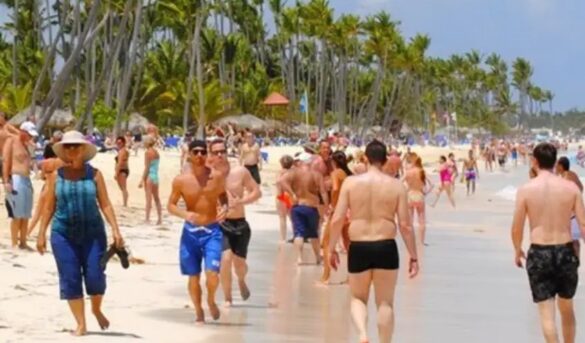 País espera 2.6 millones turistas en tres meses