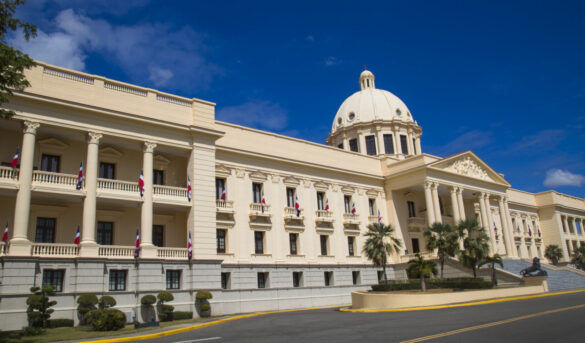 Presidente Abinader promulga ley crea un régimen de incentivos fiscales a la aviación civil comercial nacional e internacional