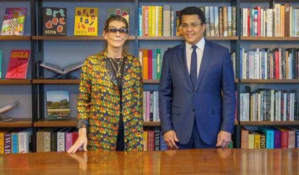 Collado sella acuerdo con editora de lujo para crear un libro sobre RD