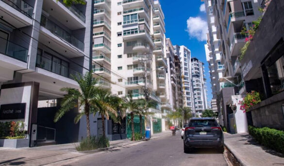 La construcción se concentra en torres de apartamentos, hoteles y edificios