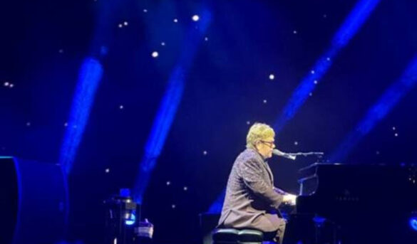 Elton John, un lujo a piano y voz en RD