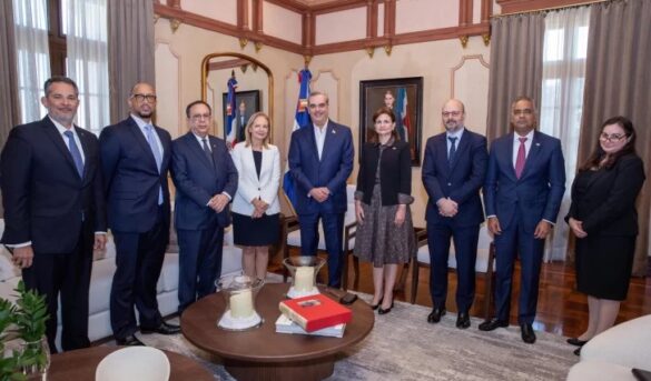 Abinader expone al FMI su enfoque sobre el presente y futuro económico dominicano