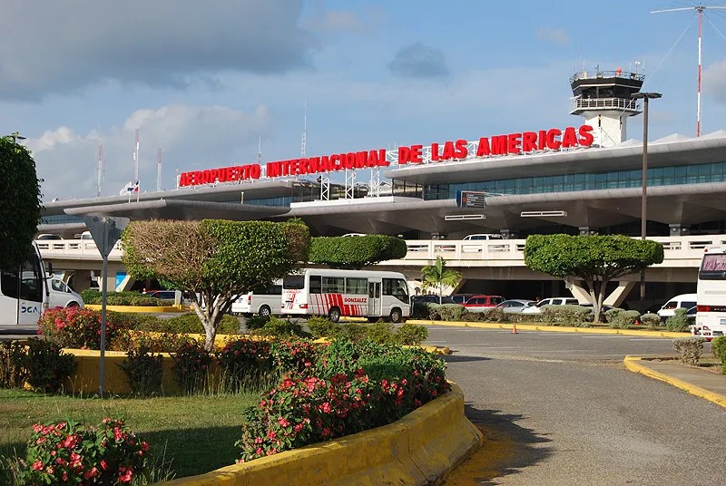 Proyecto de renovación de contrato del Estado Dominicano con Aerodom pone énfasis en inversiones, tarifas y exenciones