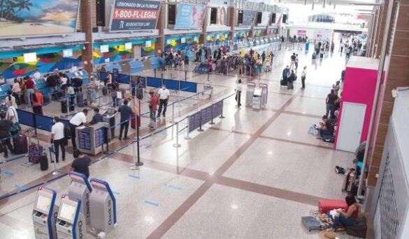 Nuevo contrato con Aerodom mantiene exenciones y cargará más a los pasajeros