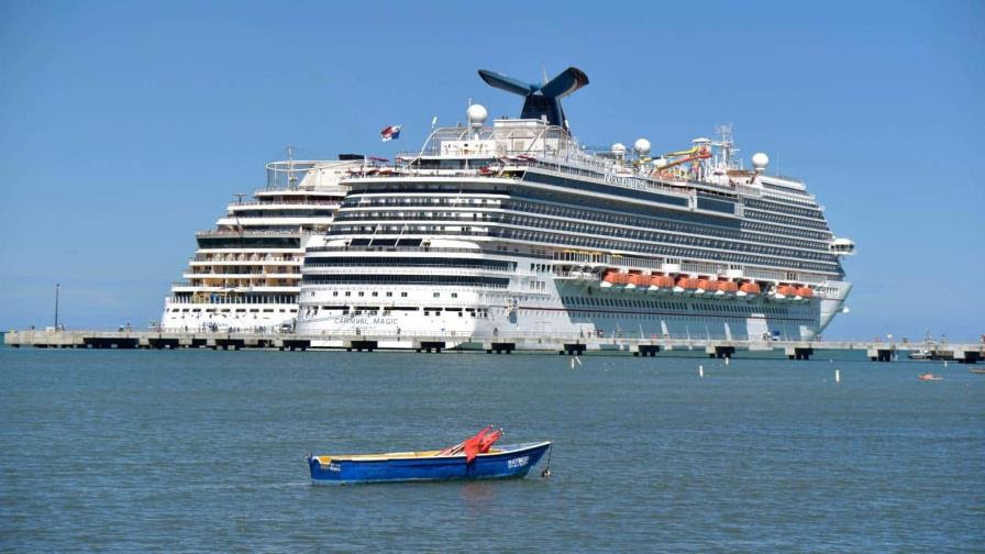 Terminales de Puerto Plata reciben 48 cruceros en noviembre 2023