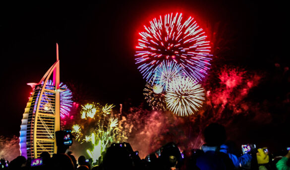 Un paseo por las ciudades con los fuegos artificiales más espectaculares del mundo