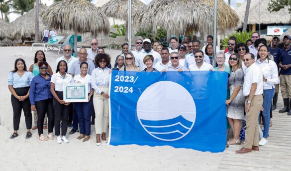 Playa Dominicus renueva distinción internacional Bandera Azul