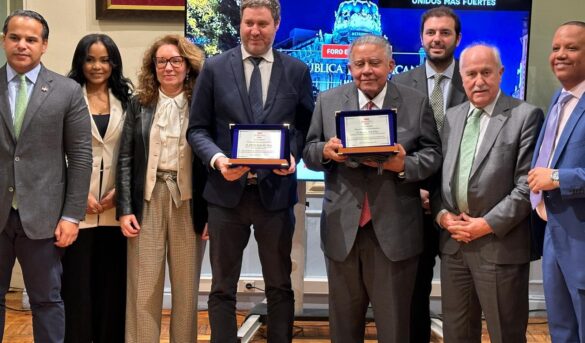 ESPAÑA: Embajada RD agota una amplia agenda en Fitur 2024