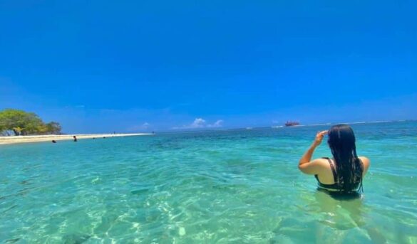 Un rally a través de las montañas del Cibao que termina en playa Costambar