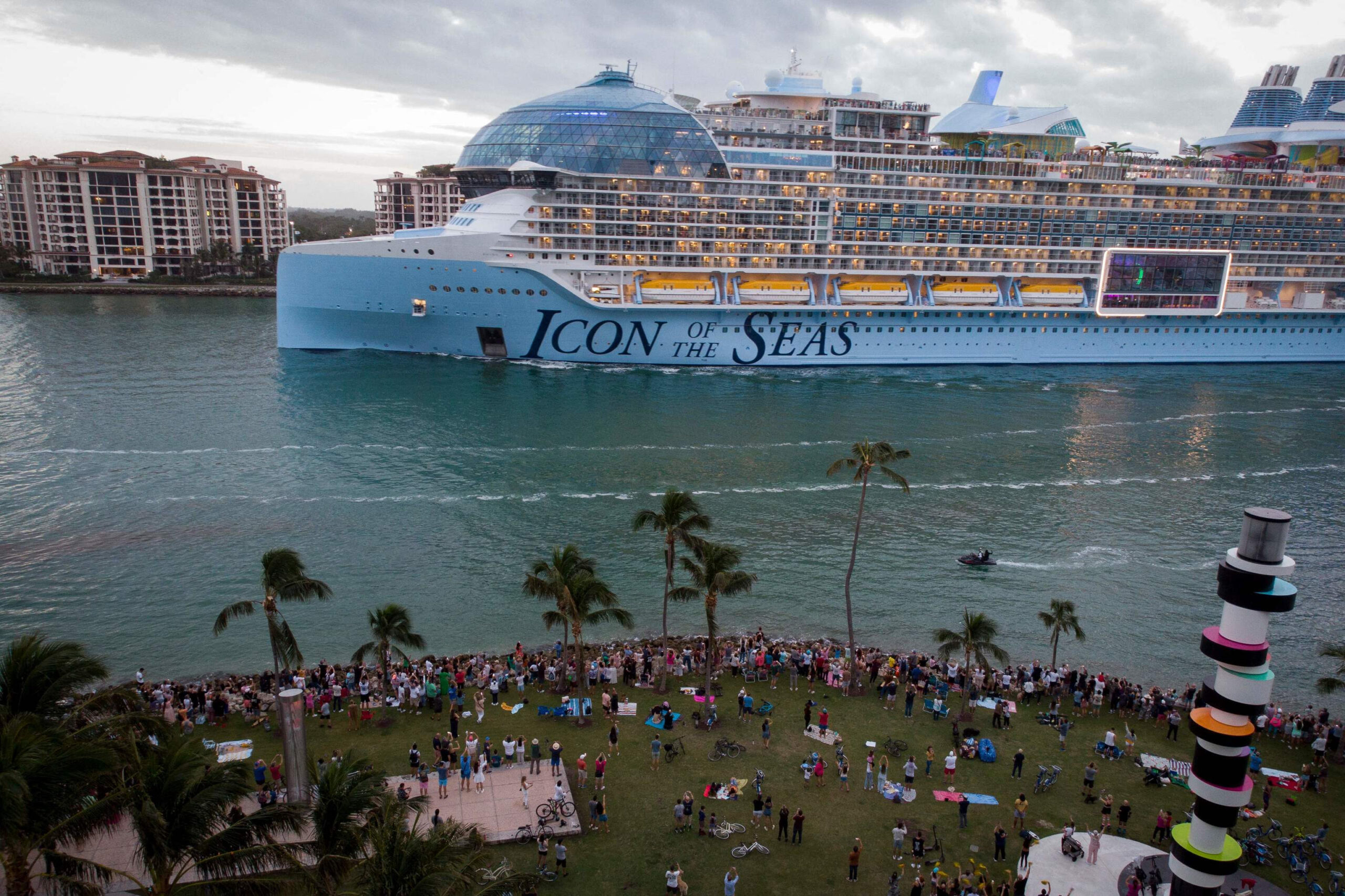 Icon of the Seas: el primer viaje del crucero más grande del mundo