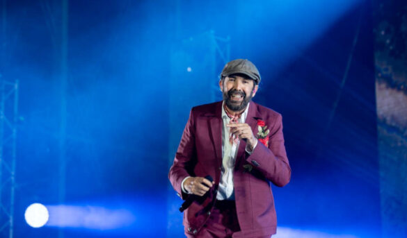 Juan Luis Guerra ofrece concierto en casa, con 4.40, su bachata rosa y mambo