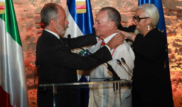 Frank Rainieri Marranzini recibe la condecoración honorífica de 