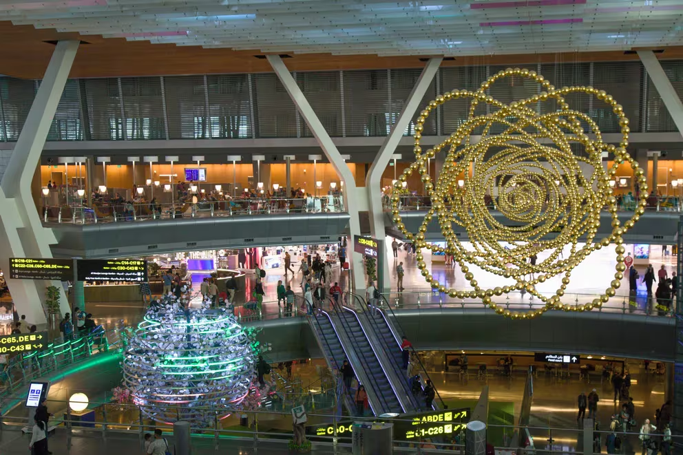 Cómo es el aeropuerto que en 2024 relegó al de Singapur y se convirtió en el mejor del mundo