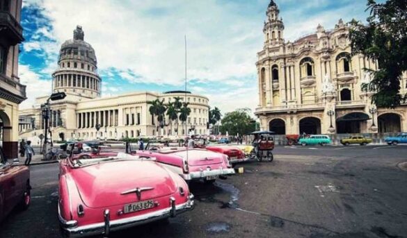 Cuba desconcierta al turismo ruso: duda de pagar en dólares o tarjeta