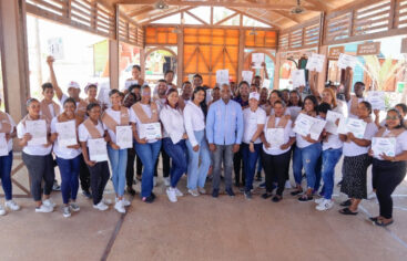 Infotep certifica 35 técnicos para apoyar el desarrollo turístico de Pedernales